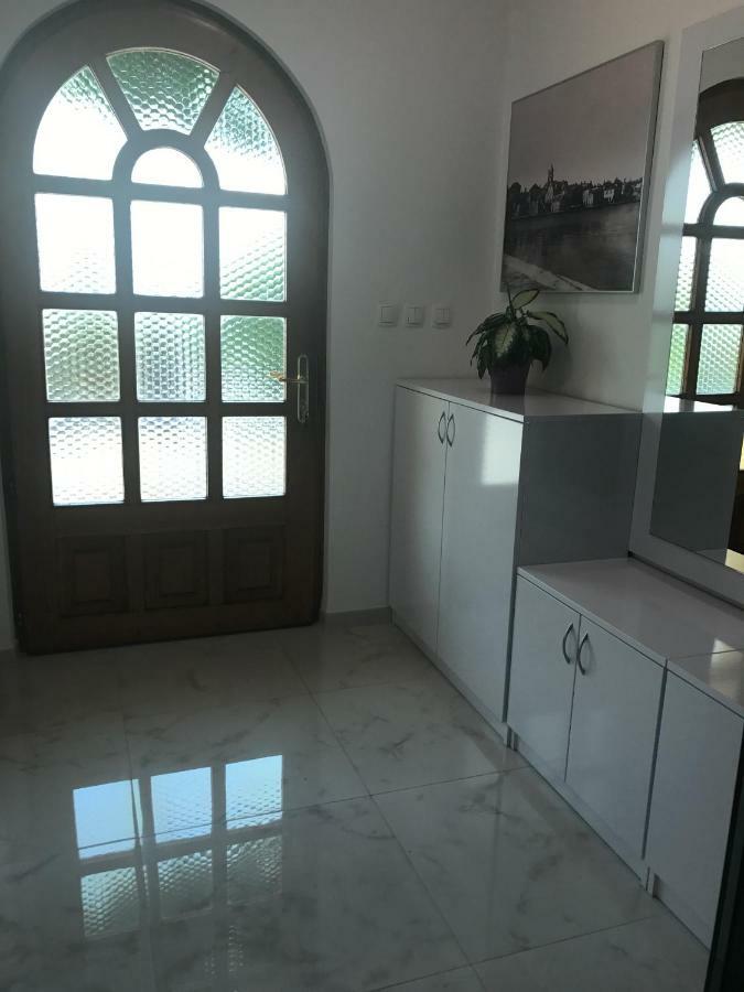 Vila Rojana Vodice Exterior photo
